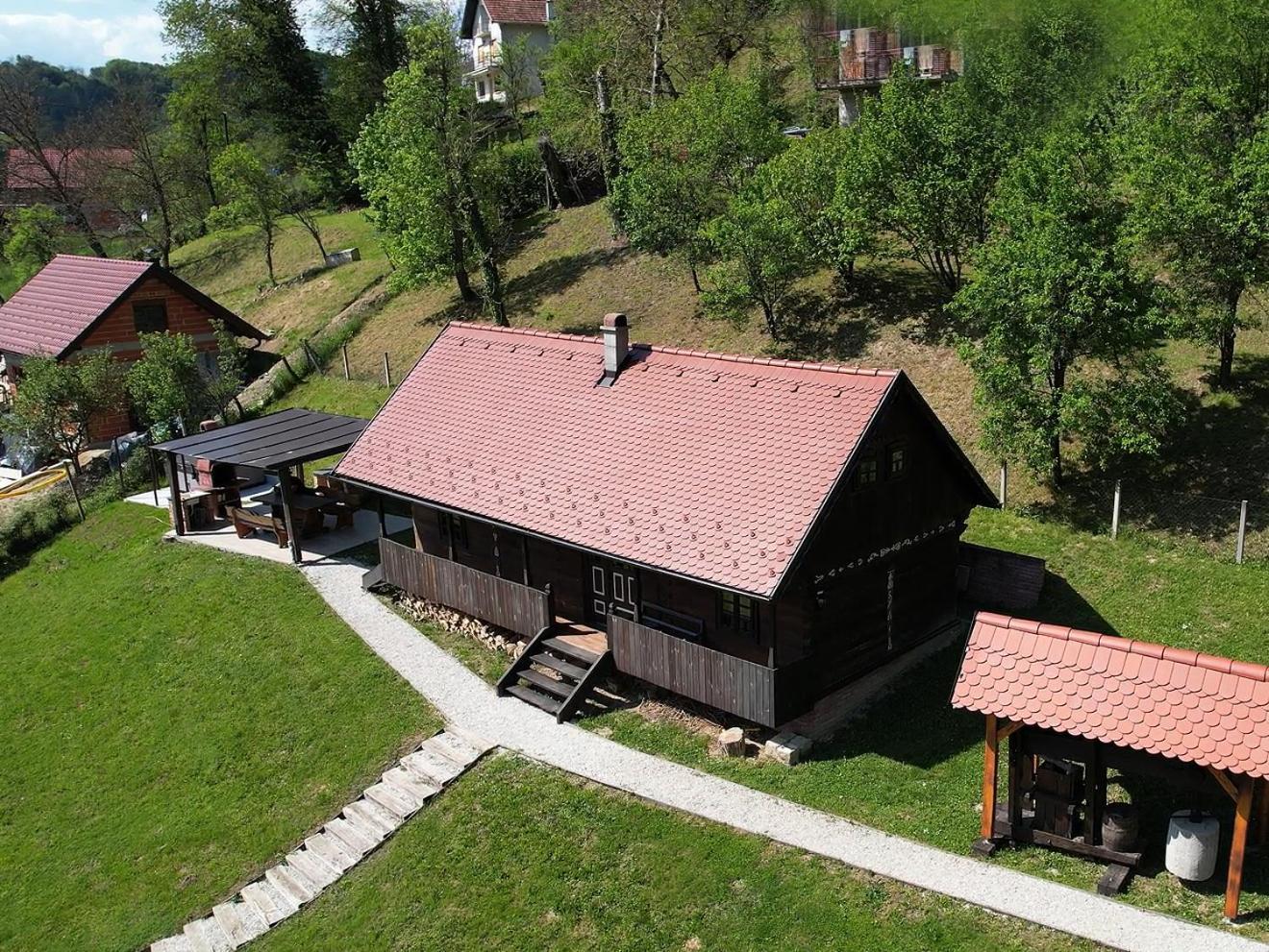 Tradicionalna Zagorska Drvena Kuca Stara Murva Тухельске-Топлице Экстерьер фото
